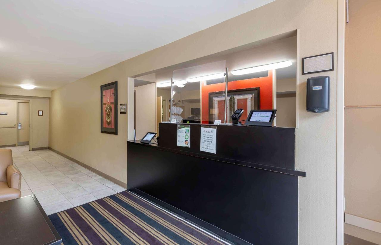 Suburban Studios Copley Akron West Exteriér fotografie