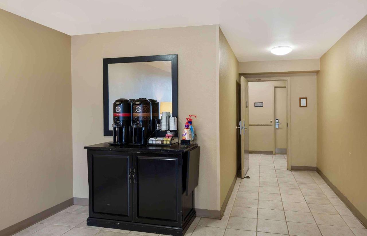 Suburban Studios Copley Akron West Exteriér fotografie