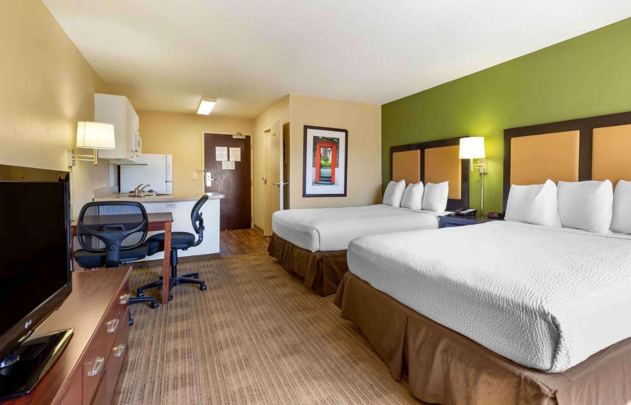 Suburban Studios Copley Akron West Exteriér fotografie