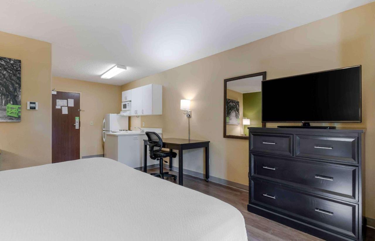 Suburban Studios Copley Akron West Exteriér fotografie