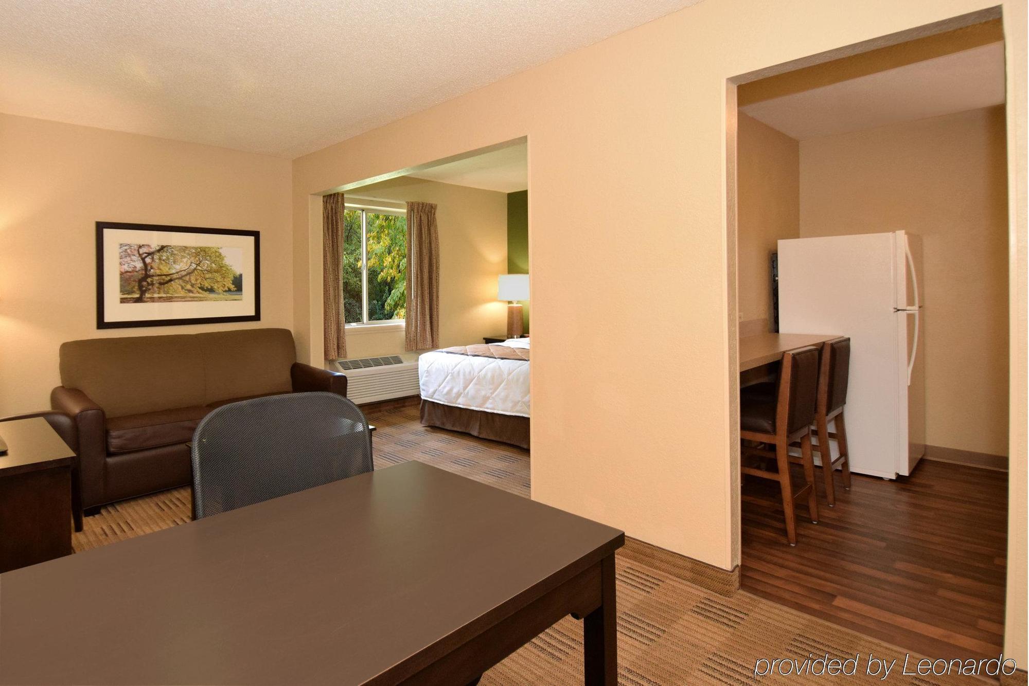 Suburban Studios Copley Akron West Exteriér fotografie