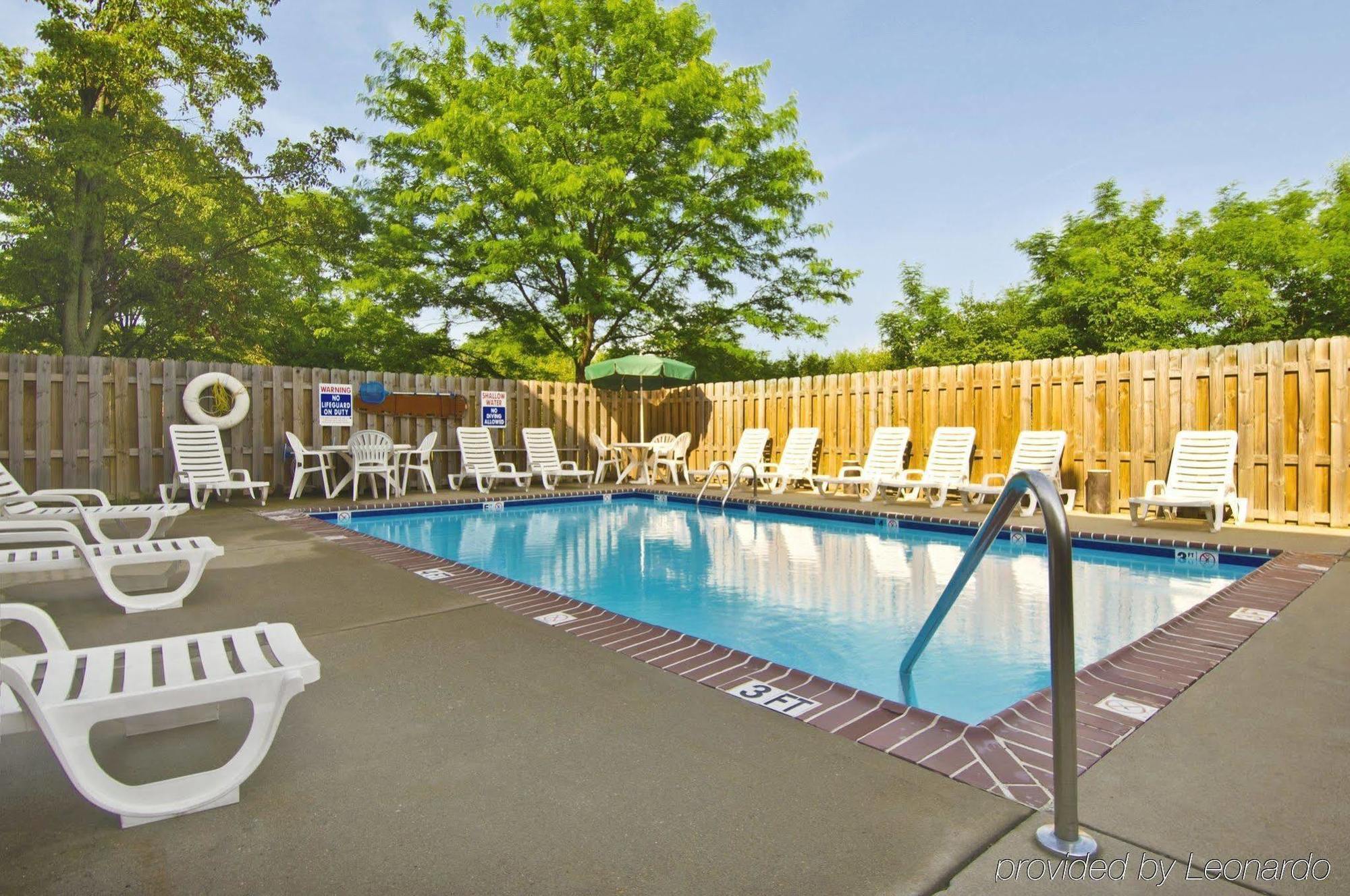 Suburban Studios Copley Akron West Exteriér fotografie